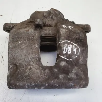 Mercedes W204 PRZEDNI ZACISK HAMULCOWY prawy przód PASAŻERA 295x28