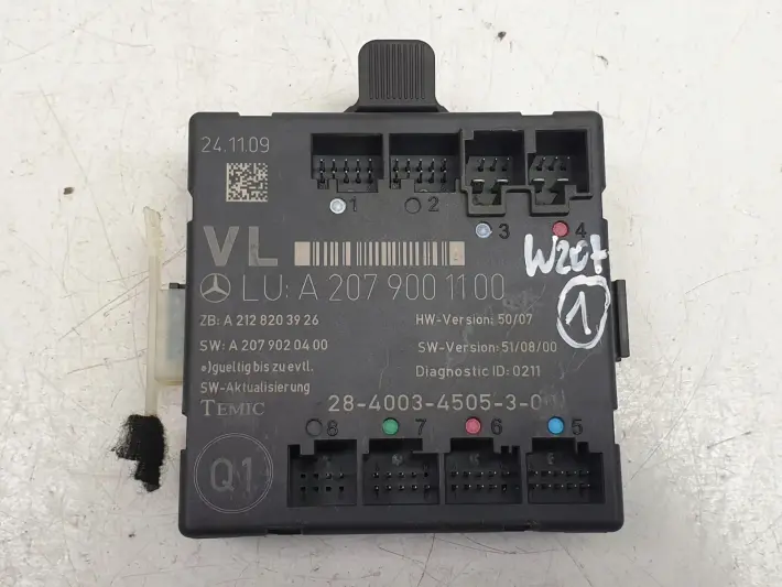 Mercedes W207 Coupe C207 MODUŁ DRZWI Lewy przód