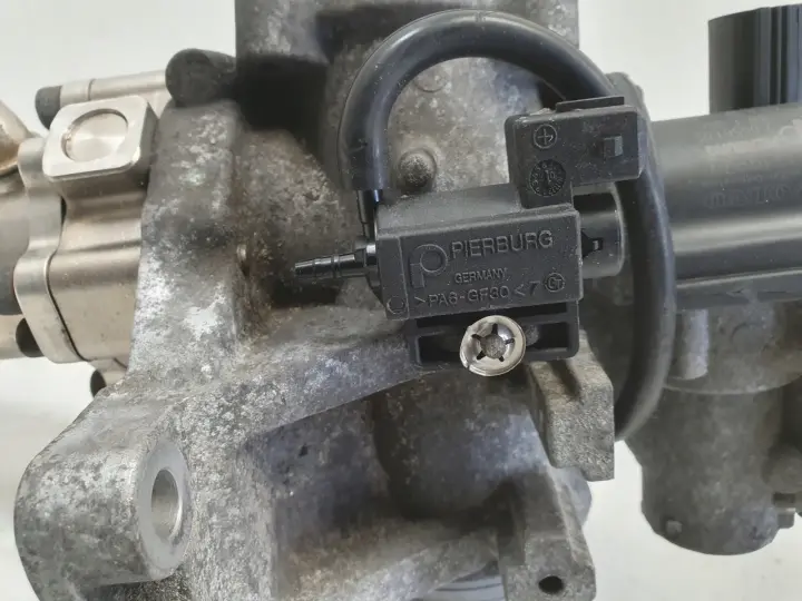 Volvo XC60 2.4 D D5 CHŁODNICA SPALIN egr 880765R