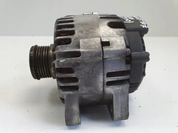 Peugeot 207 1.6 HDI ALTERNATOR valeo 9646321780