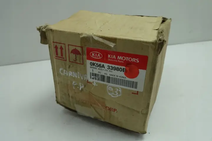 Kia Carnival I 2.9 CRDI PRZEDNI ZACISK HAMULCOWY