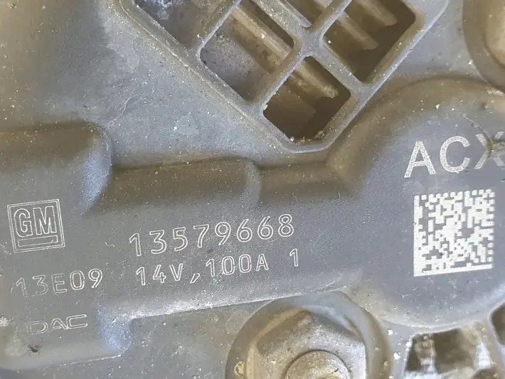 Opel Astra IV J 2.0 CDTI ALTERNATOR 13579668 ACX 100A