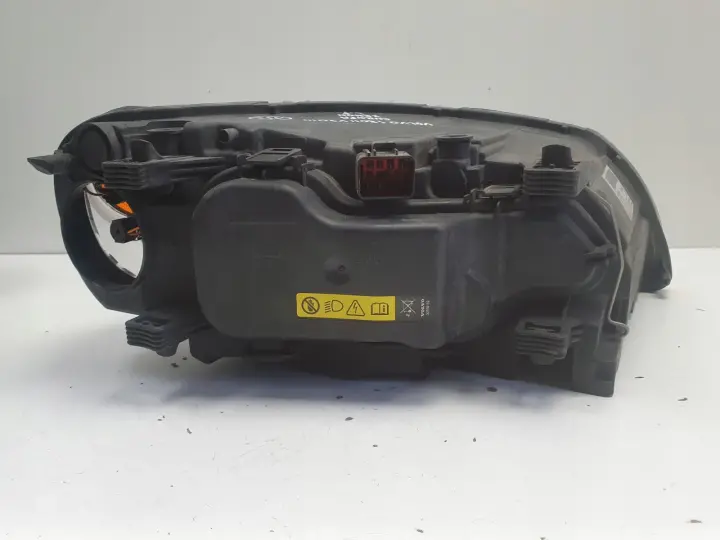 Volvo S80 II V70 III XENON KOMPLET PRZEDNIA LAMPA LEWA lewy przód 31214347