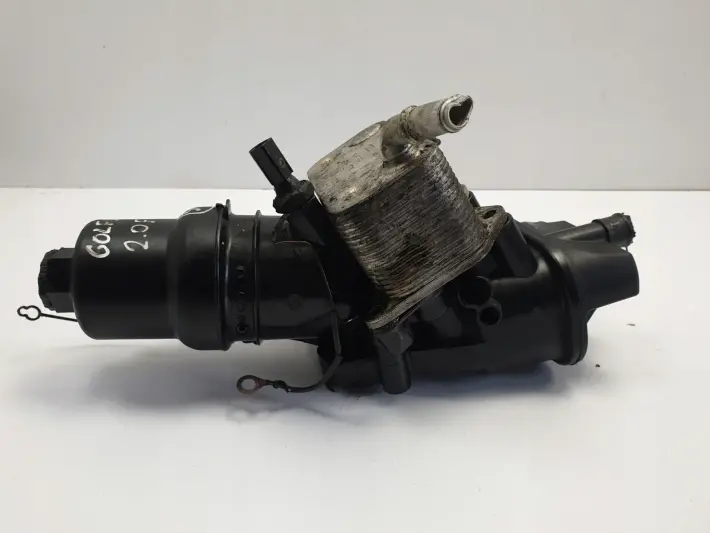 VW Golf V 2.0 FSI OBUDOWA FILTRA OLEJU podstawa