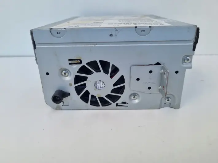 Volvo V40 II V60 S60 II CZYTNIK PŁYT CD radio nawigacja 31667305AA 31667305