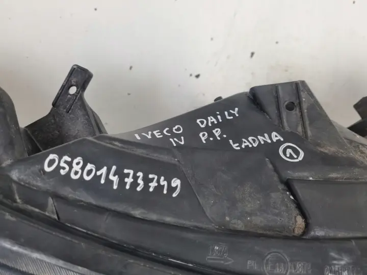 Iveco Daily IV 14- PRZEDNIA LAMPA PRAWA prawy przód EUROPA 05801473749