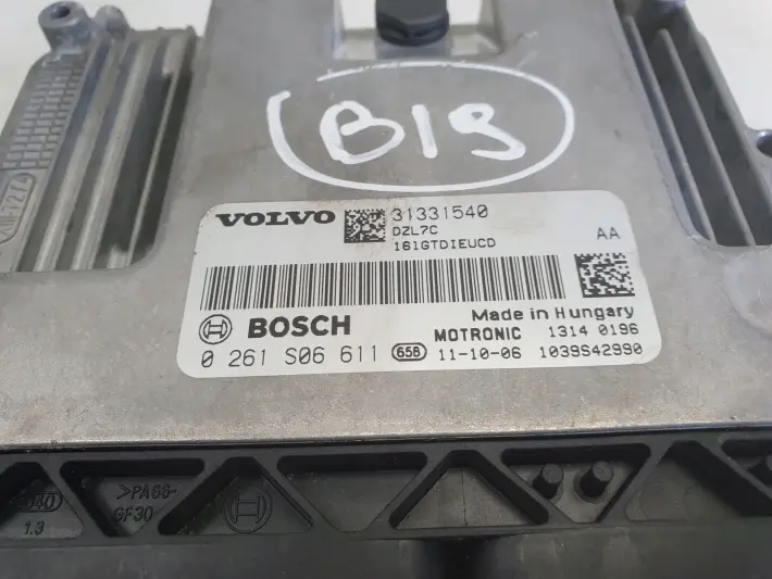 Volvo S60 II V60 1.6 T3 STEROWNIK SILNIKA komputer 0261S06611