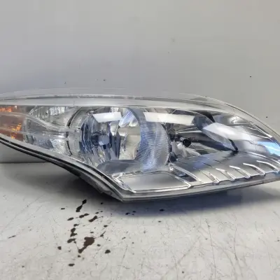 Renault Megane III 08-12r PRZEDNIA LAMPA PRAWA PRAWY PRZÓD 260100017R