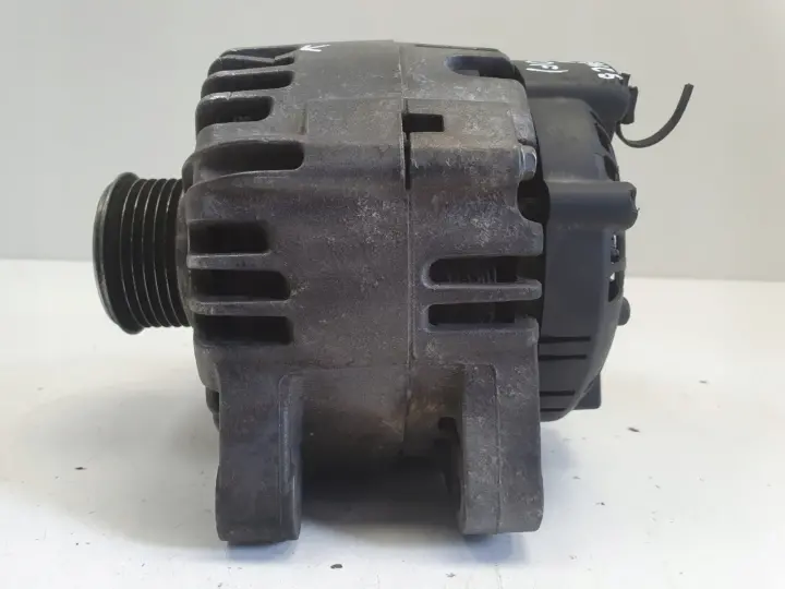 Citroen C5 I 2.0 HDI ALTERNATOR 9646321780 valeo