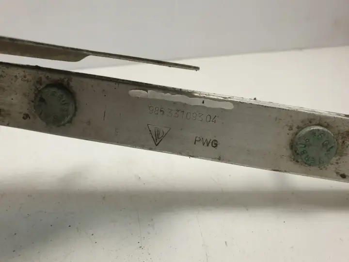 Porsche Boxster 986 2.5 PODUSZKA SILNIKA łapa