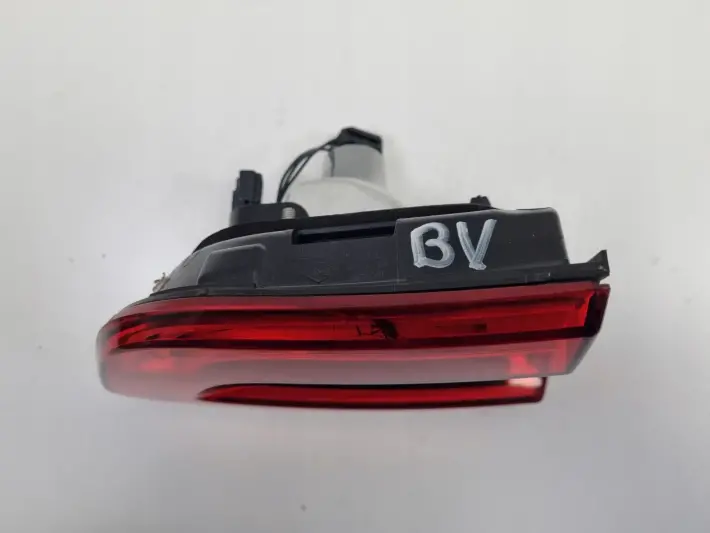 Renault Kadjar TYLNIA TYLNA LAMPA LEWA lewy tył kierowcy w klapę 265550151R