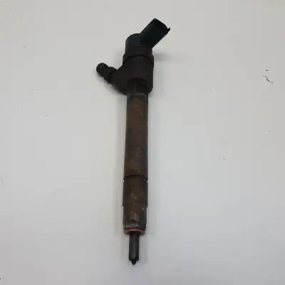 Volvo S80 II V70 III 2.4 D5 WTRYSKIWACZ wtrysk 0445110298