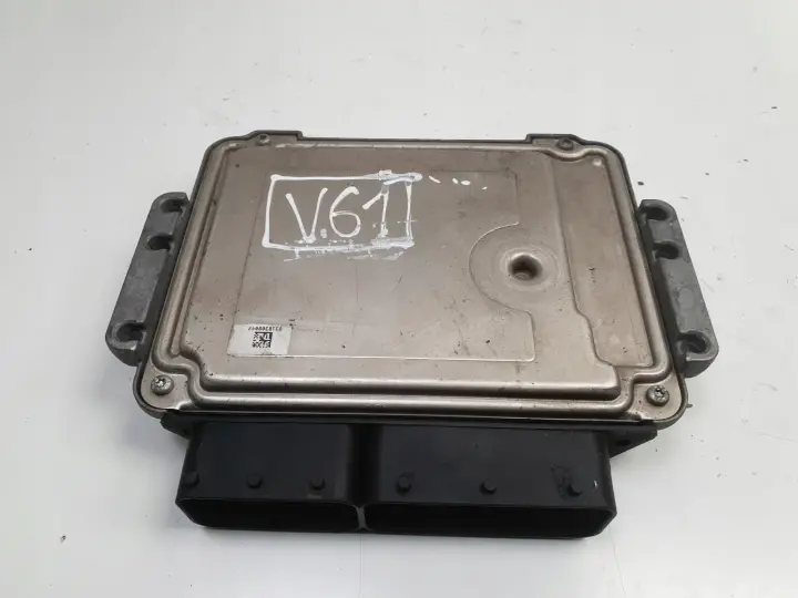 Volvo S60 II 1.6 T2 STEROWNIK SILNIKA Komputer 0261S07523 31312578