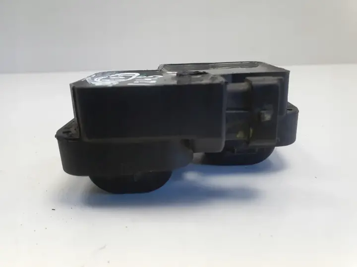 Mercedes W245 1.7 8V B CEWKA ZAPŁONOWA A0001587803