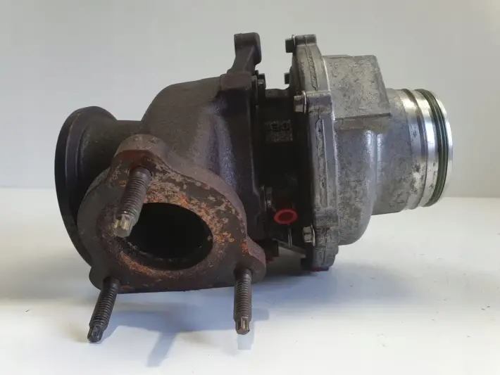 Volvo V40 II 2.0 D3 TURBOSPRĘŻARKA turbo 31380131