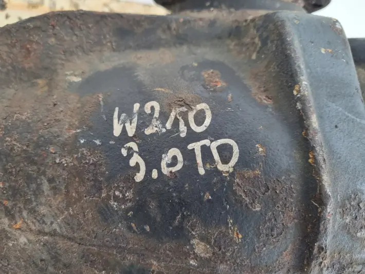 Mercedes W210 3.0 TD TYLNY MOST dyfer DYFERENCJAŁ tył