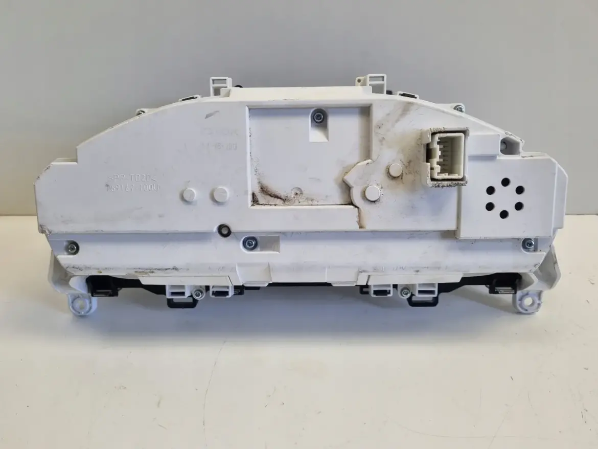 Volvo VOLVO S60 II V60 I Diesel LICZNIK ZEGARY Europa 31327747