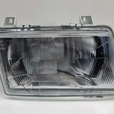 Saab 9000 84-91r PRZEDNIA LAMPA PRAWA PRAWY PRZÓD nowa europa