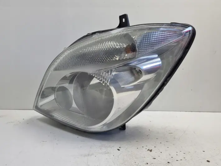 Mercedes Sprinter 906 06-13r PRZEDNIA LAMPA LEWA lewy przód EUROPA