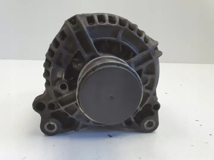 Audi A3 8L Golf IV Seat Leon 1.9 TDI ALTERNATOR 028903028E 120A