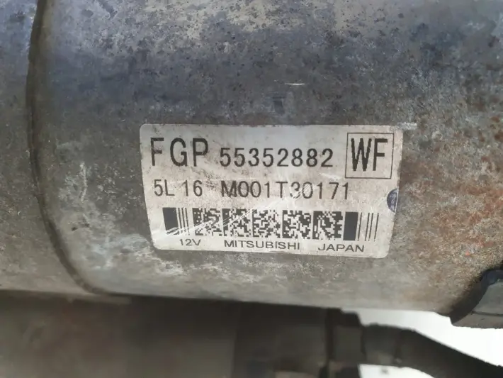 Opel Vectra C 1.9 CDTI ROZRUSZNIK 55352882 M001T30171