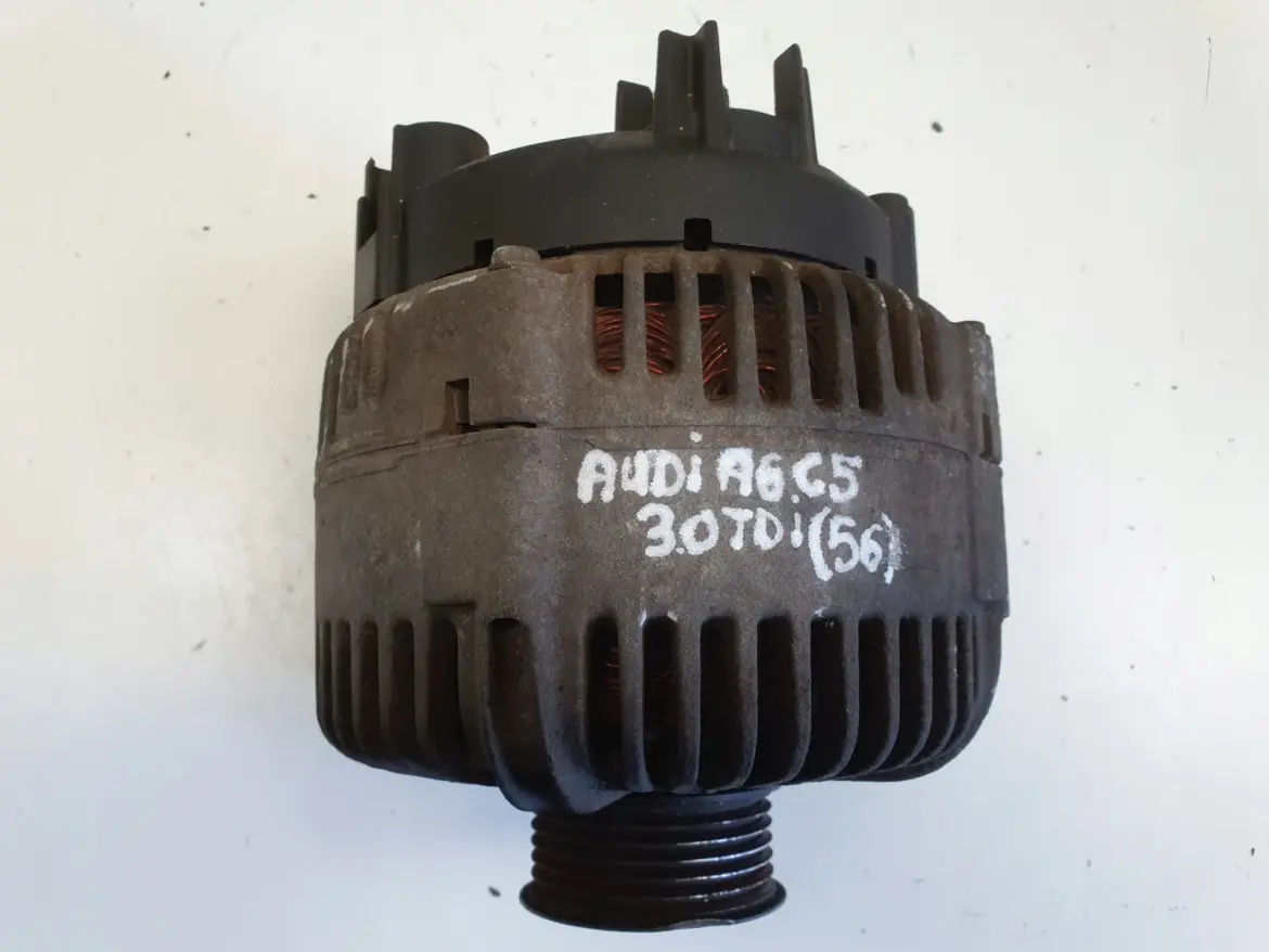 Audi A6 C6 3.0 TDI ALTERNATOR 059903015R valeo 180A