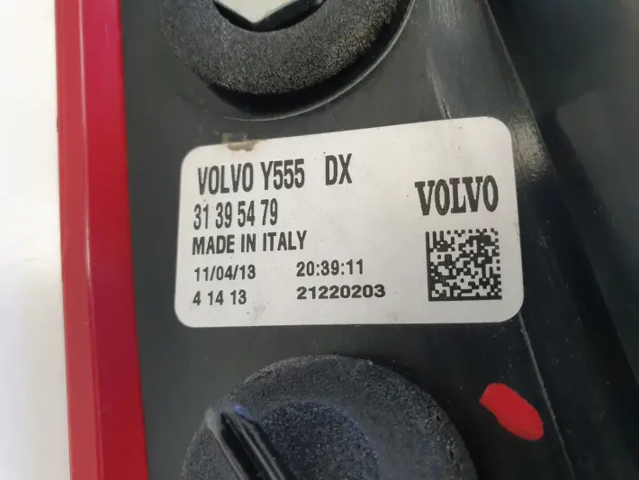 Volvo V40 II 12-16r TYLNA LAMPA PRAWA prawy tył