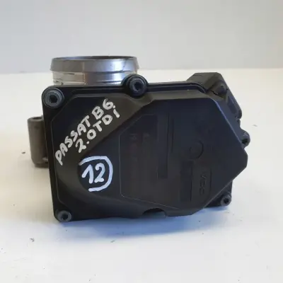 VW Passat B6 2.0 TDI PRZEPUSTNICA A2C83076000