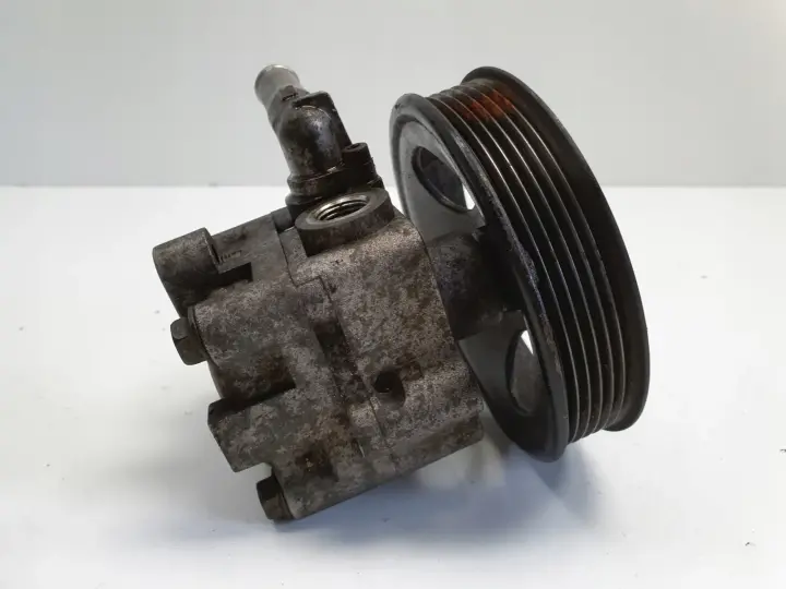 Nissan X-TRAIL T30 2.0 16V POMPA WSPOMAGANIA oryginał