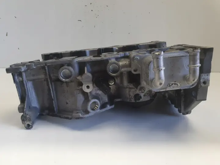 Renault Captur 1.3 TCe MISKA OLEJOWA oleju 110175352R