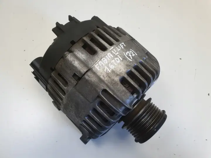 Skoda Fabia II 1.6 TDI ALTERNATOR Valeo 06F903023C 140A