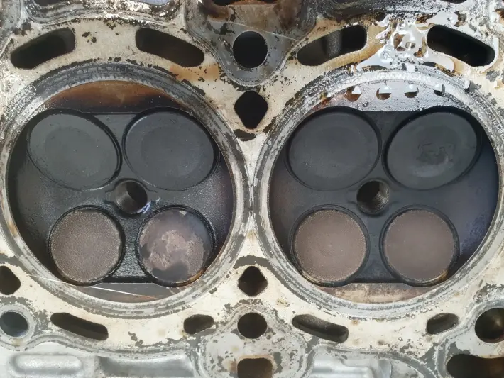 Ford C-Max 1.8 16V GŁOWICA CYLINDRÓW 1S7G-6090-AX