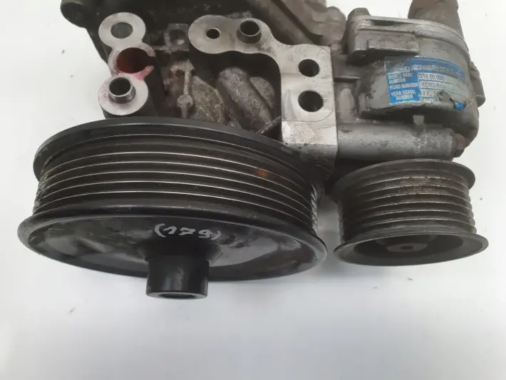 Ford Transit MK6 VI 2.4 TDDI POMPA WODY vacum YC1Q-2A451-AF