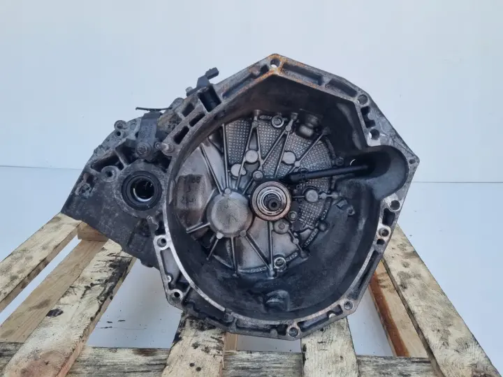 Renault Scenic III 1.5 DCI SKRZYNIA BIEGÓW manualna MANUAL TL4047