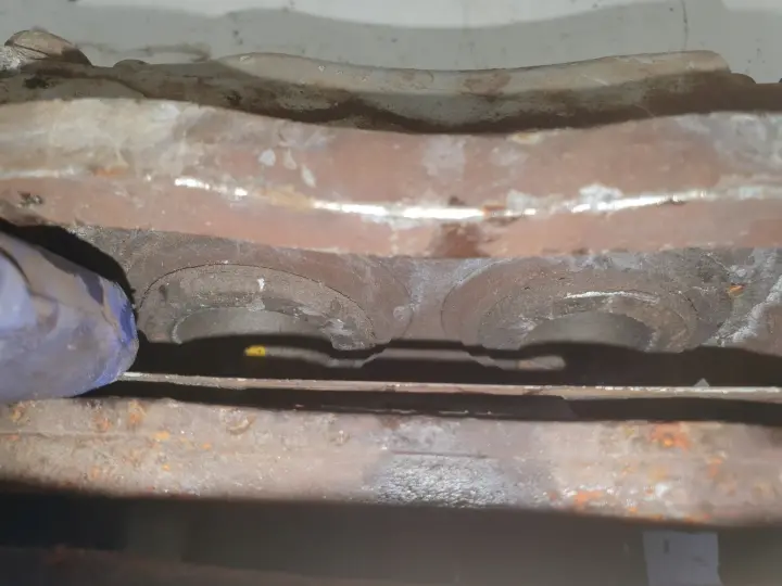 Mercedes SL SL500 R230 PRZEDNI ZACISK HAMULCOWY prawy przód 20825101