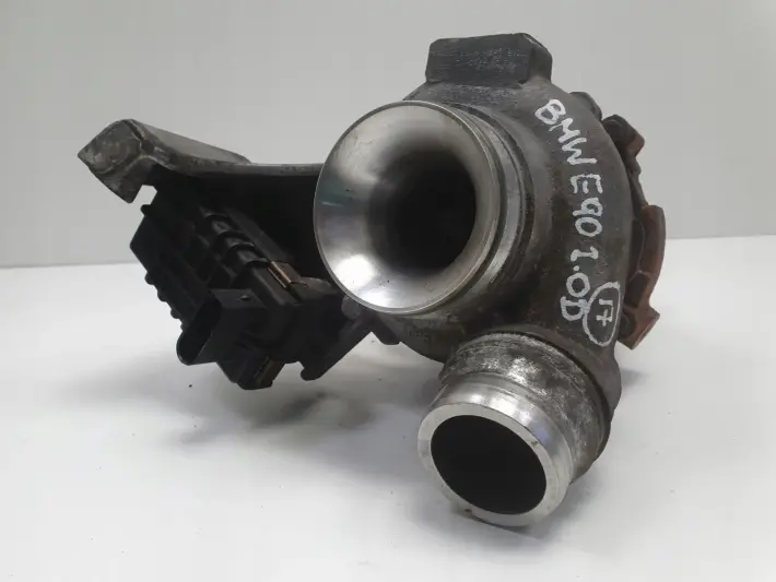 BMW E87 E90 E91 2.0 D N47 TURBOSPRĘŻARKA turbo 7810189C