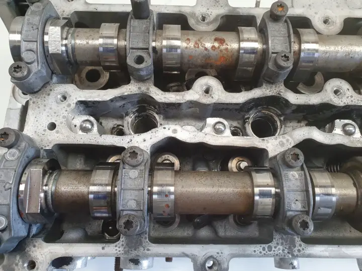 Mercedes W212 2.2 CDI GŁOWICA CYLINDRÓW wałki R651016