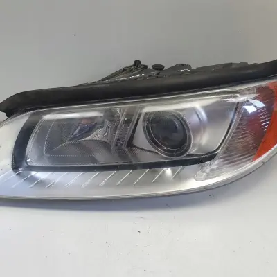 Volvo S80 II V70 III PRZEDNIA LAMPA LEWA lewy przód XENON 31214347