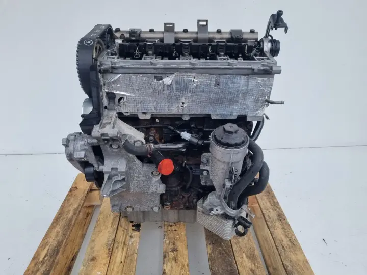 3c033bf3d889af53953639f0e4eaf010