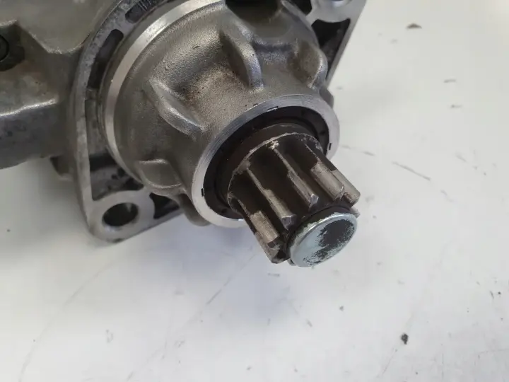 VW Sharan Alhambra Galaxy 1.9 TDI ROZRUSZNIK bosch 02M911023F 0001125048