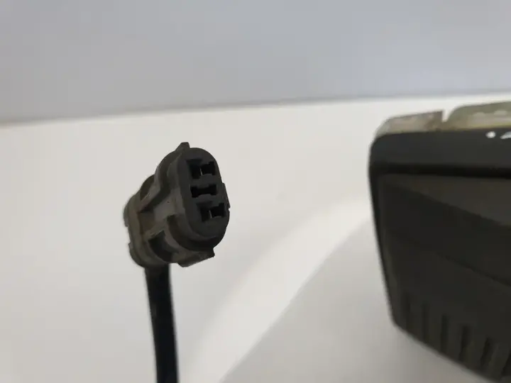 ISUZU NQR NPR NKR PRZEDNI HALOGEN lewy przód
