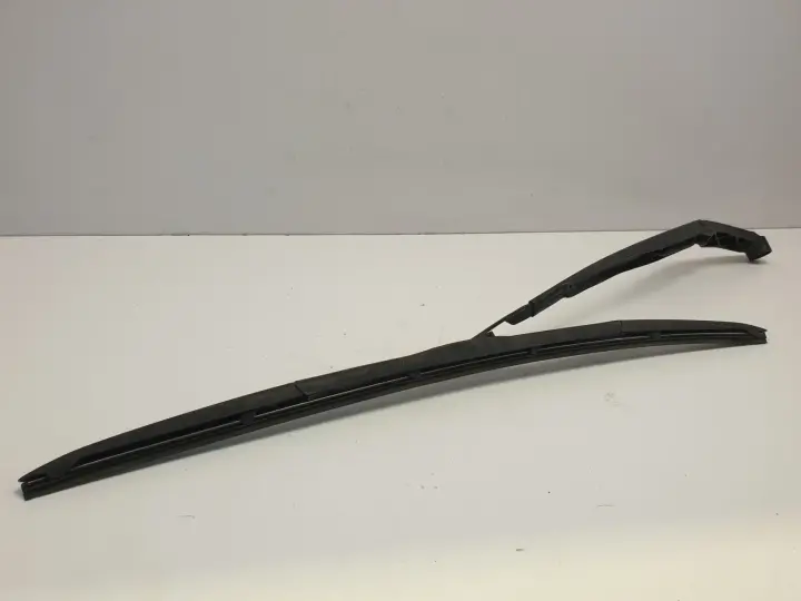 Toyota Land Cruiser 150 PRAWA RAMIE WYCIERACZKI