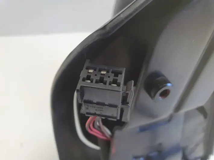 Mercedes Vito W638 96-03r LUSTERKO PRAWE PASAŻERA europa 5 pin pinów