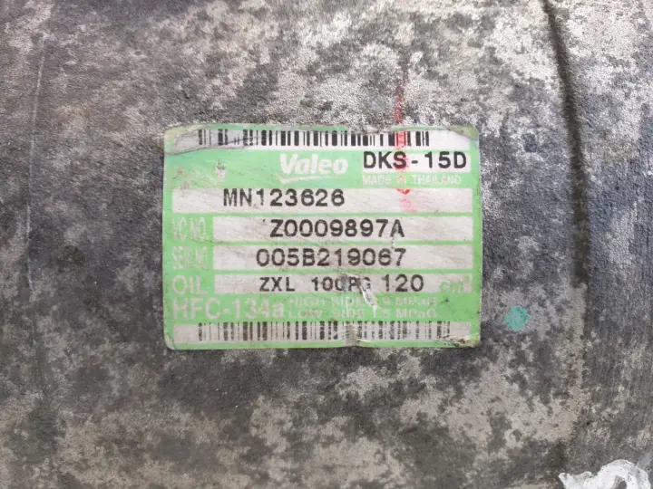 Mitsubishi L200 2.5 DiD SPRĘŻARKA KLIMATYZACJI