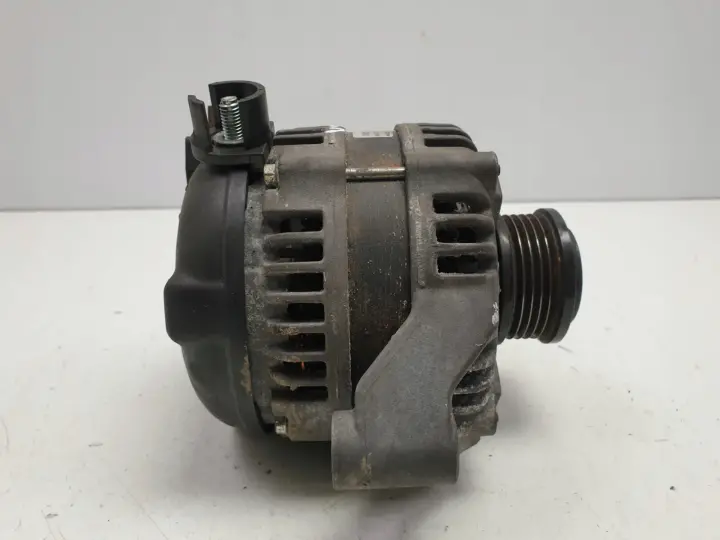 Volvo S40 II V50 2.5 T turbo ALTERNATOR DENSO