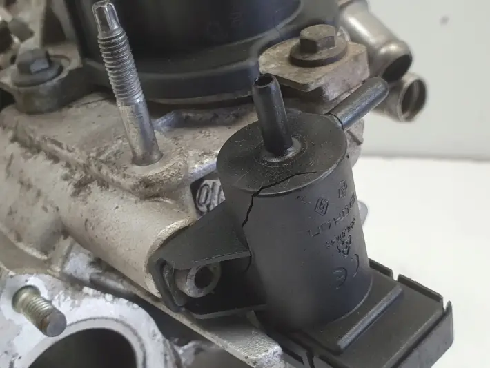 Renault Scenic III 1.5 DCI CHŁODNICA SPALIN egr 8200912059