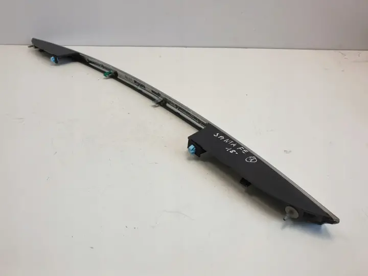 Santa Fe IV CHROMOWANA LISTWA KLAPY TYLNEJ Tył