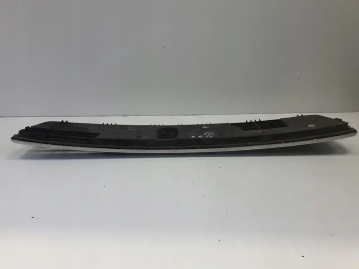 Audi A4 B5 PRZEDNIA ATRAPA grill gril 8D0853651A