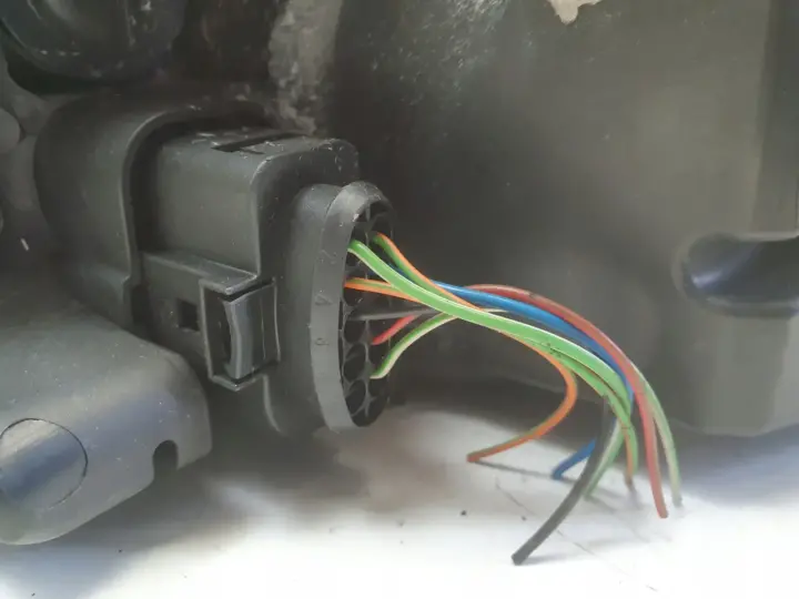 Ford Focus mk2 lift 07-11 PRZEDNIA LAMPA PRAWA prawy przód anglik