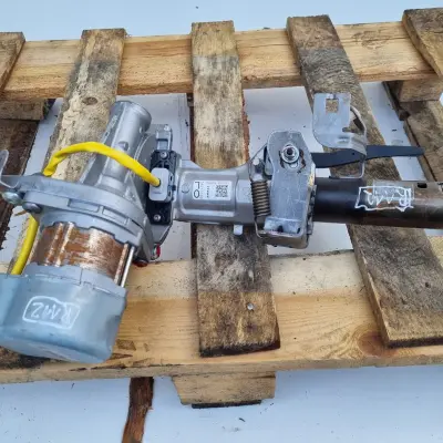 Toyota Corolla E21 POMPA WSPOMAGANIA kolumna 89650-12L40 45250-02P90